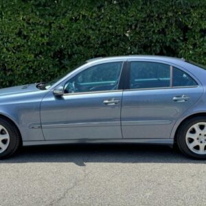 Mercedes-Benz E-Class (Blue)